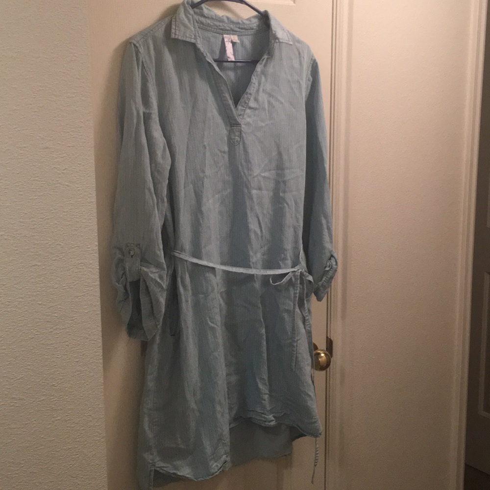 Alya Chambray Tunic